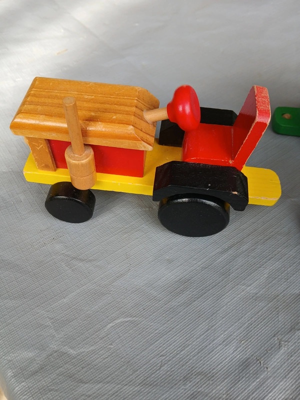 Traktor a 3 vozíky - 3