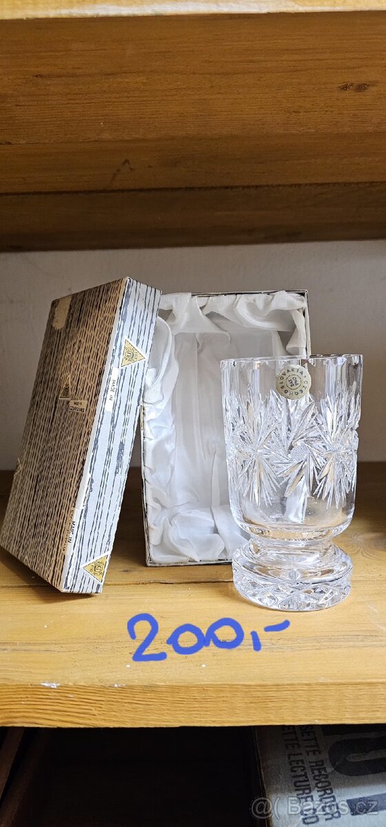 Broušená váza - 3