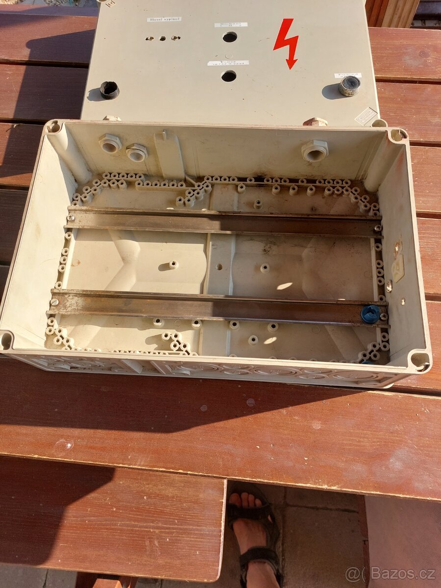 Plastová Elektro skříň J43-GPYA - 3