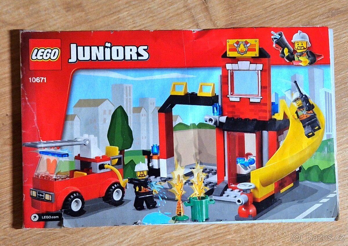 Lego Junior požární stanice 10671 - 3