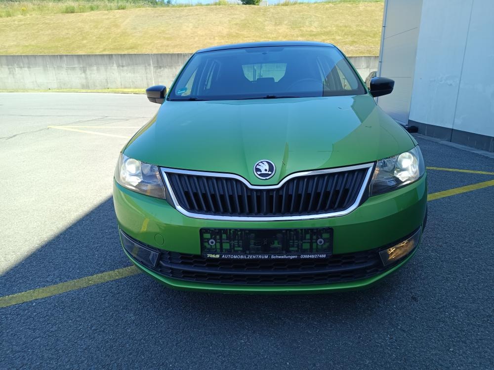 Škoda Rapid 1.2 Tsi 6 Kvalt panorama xenon 138150 km - 3