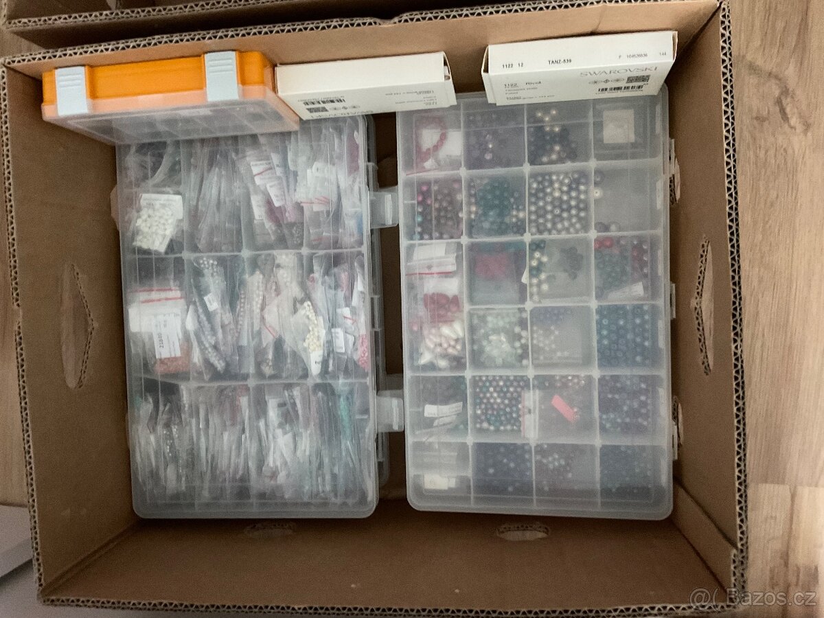 Koralky a material na tvorbu sperkov. - 3