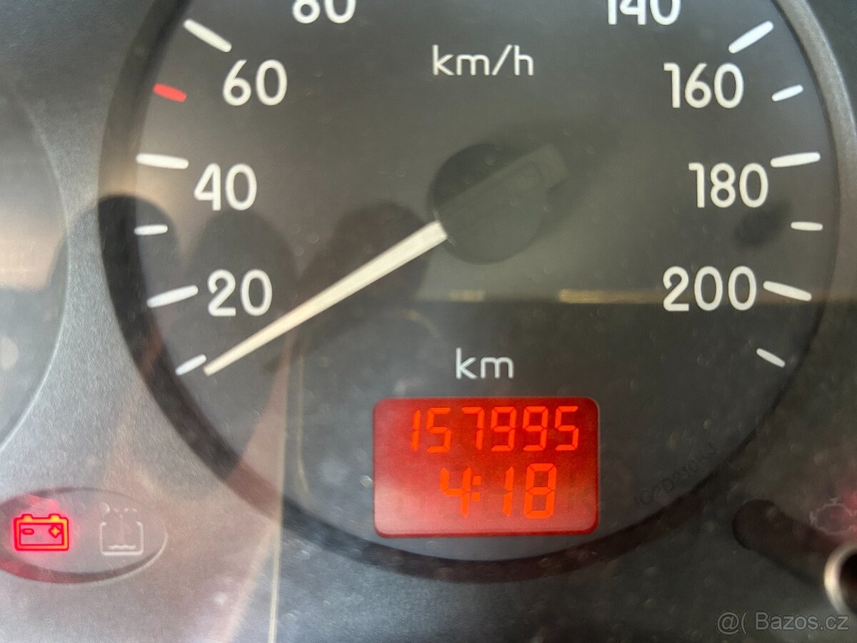 Renault Thalia 1,4 LPG r.v.2002, naj.157000 km - 3