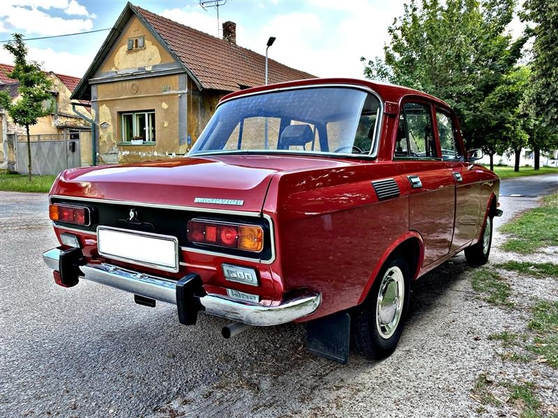 Moskvič 2140 - 3