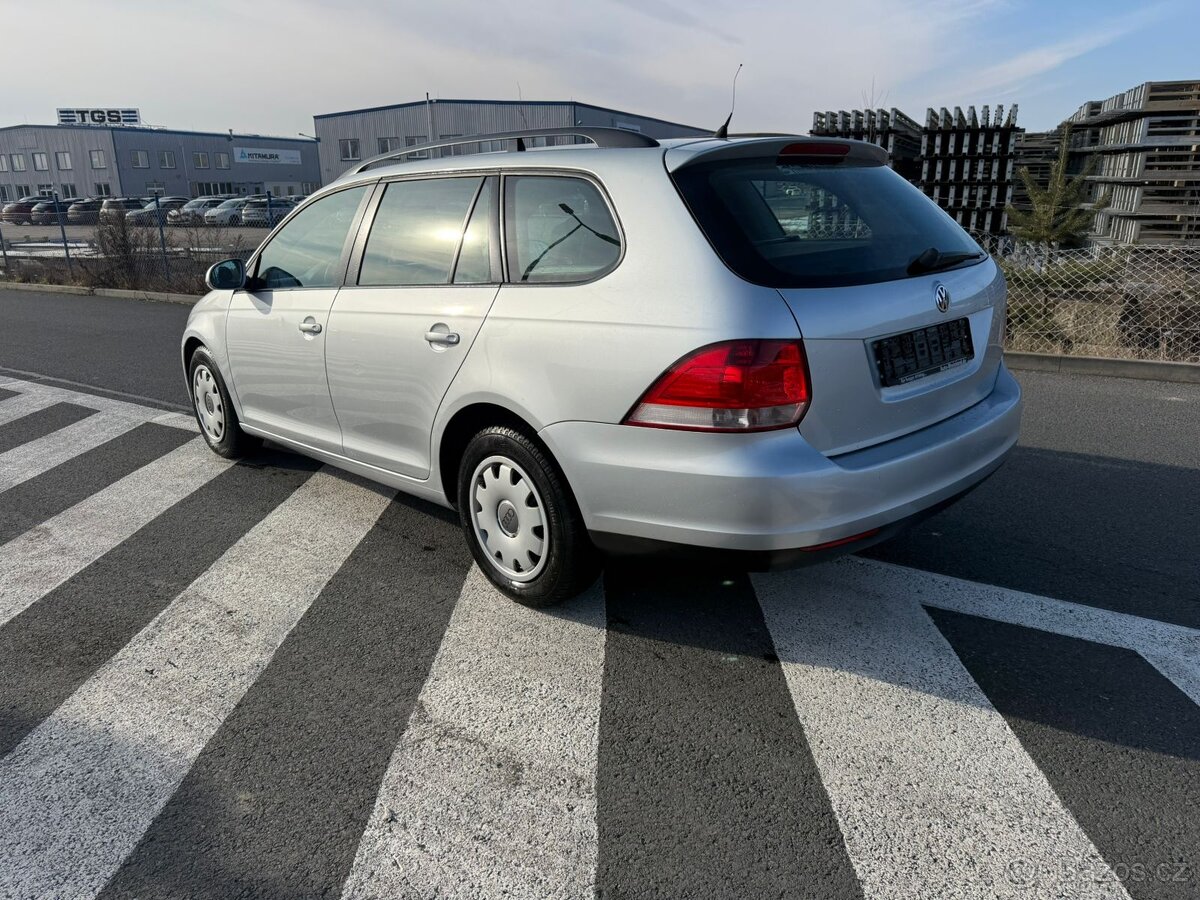 VW Golf 1,6 mpi - 3