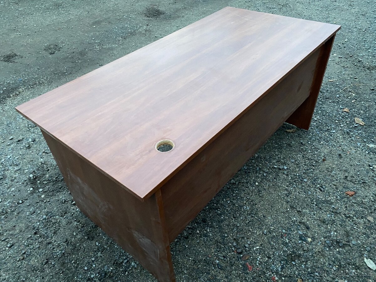 Výprodej - Stoly, kancelářské stoly, boxy, nábytek - 3