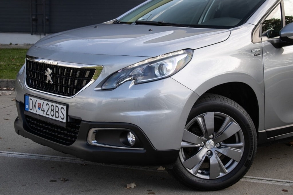 Peugeot 2008 1.2 PureTech Style - 3