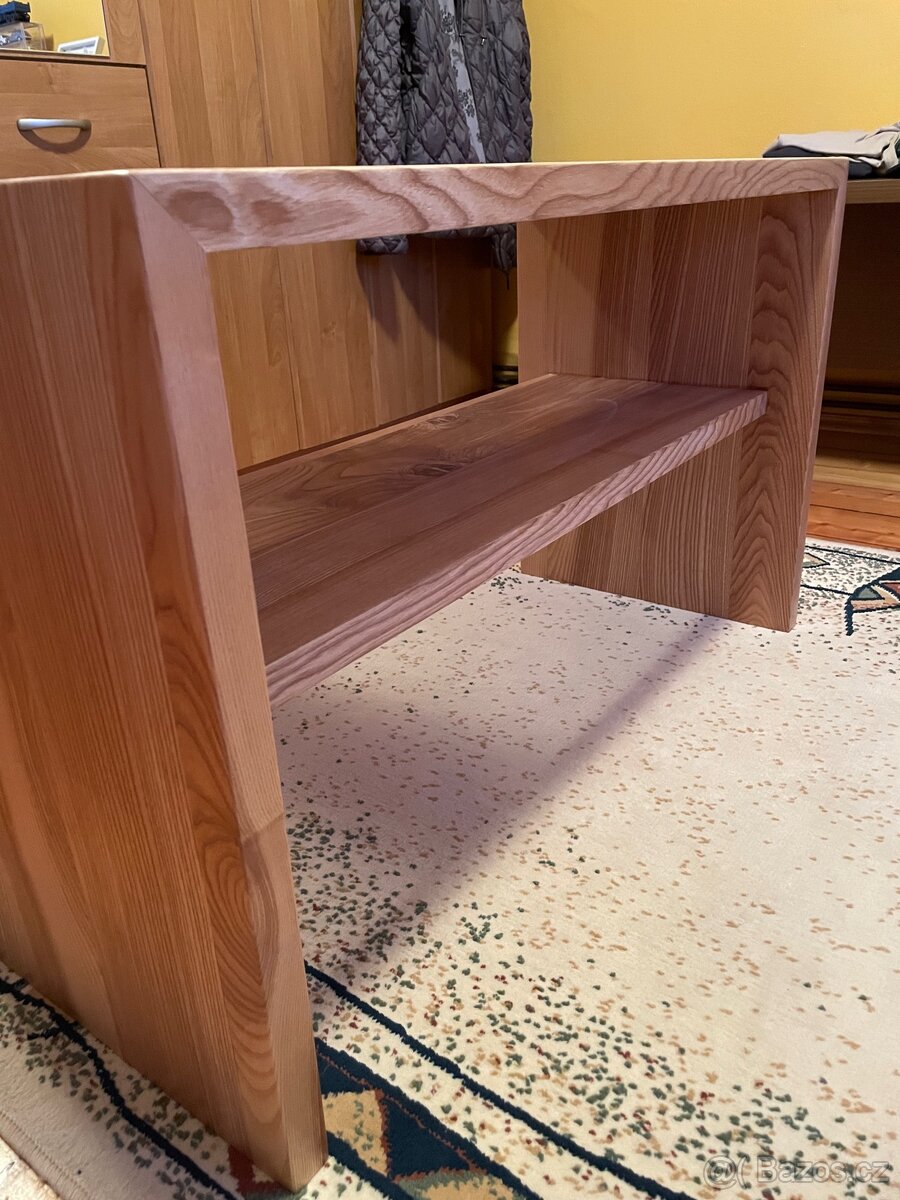 Konferenční stůl - 3