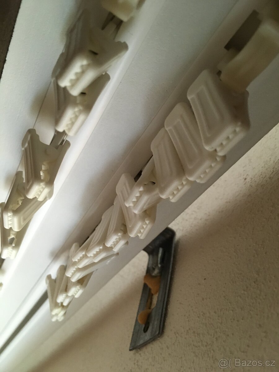 garnýž - dřevěná, 2 kolejnice s žabkami - 3