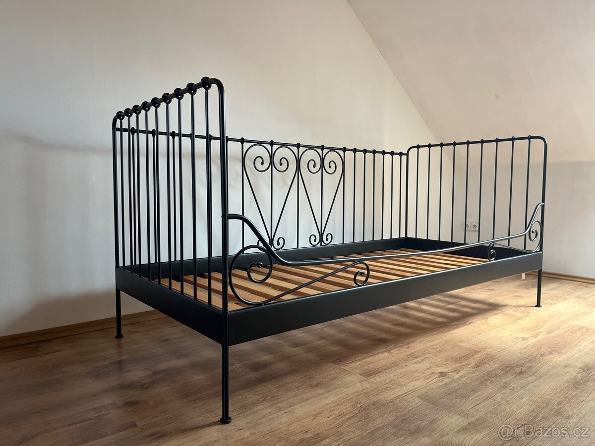 Kovová postel IKEA včetně roštu - 3