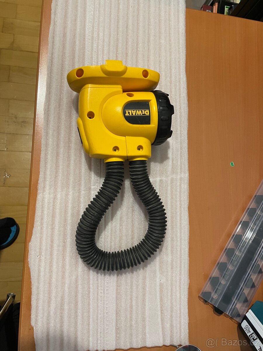 PRODÁM SET AKU NÁŘADÍ DEWALT - 3