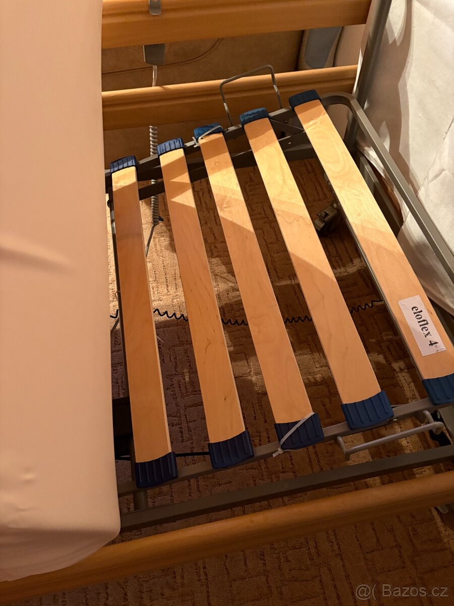 Polohovací postel - 3