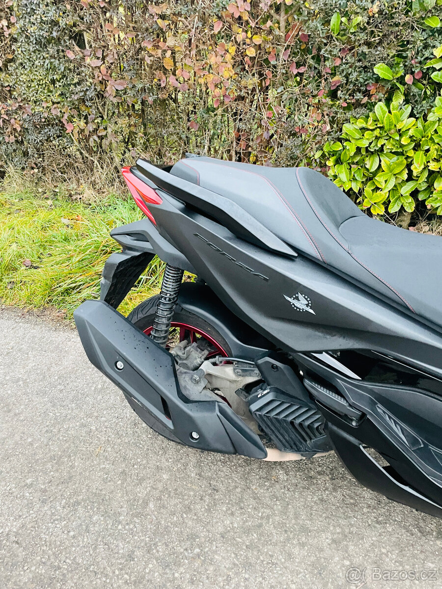 Honda Forza 125 r.v.2023 najeto 24tis km Special Edition - 3