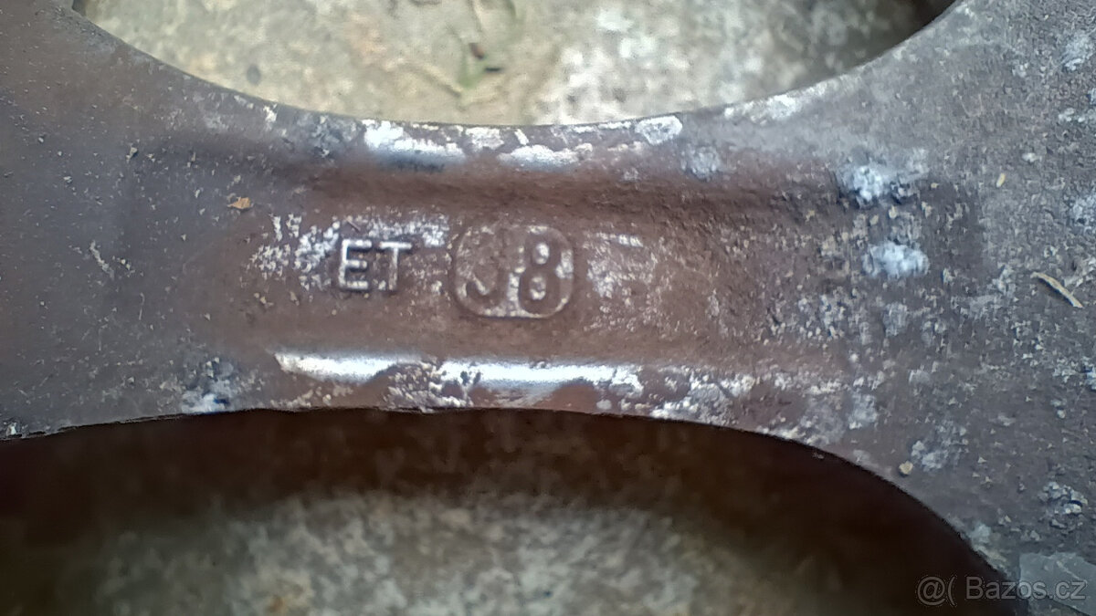 Alu kola Dezent 4x100 s pneu 195/60 R15 (#179) - 3