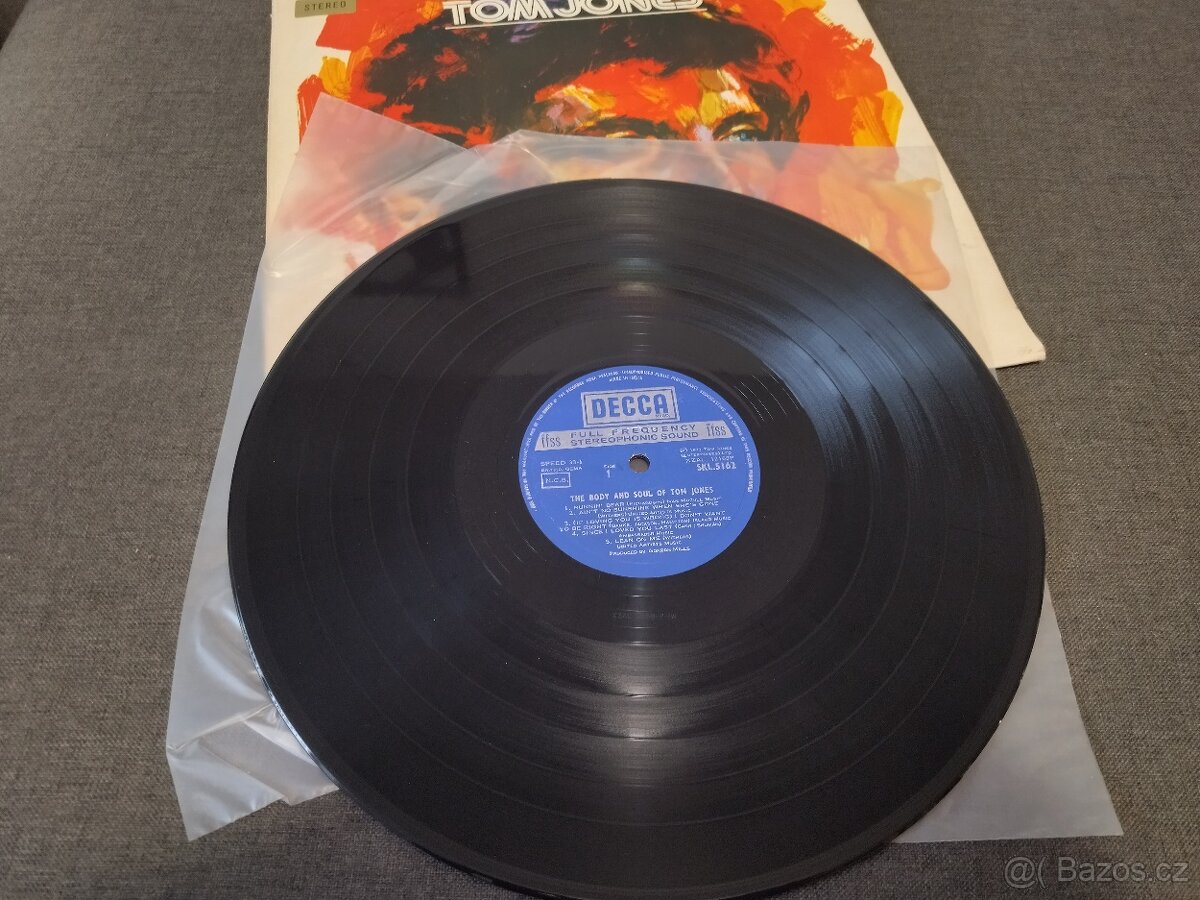 LP - TOM JONES - The Body And Soul - SKL 5162 - 3