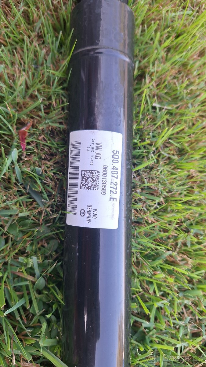 Pravá přední poloosa Škoda Octavia 3 5Q0407272E - 3