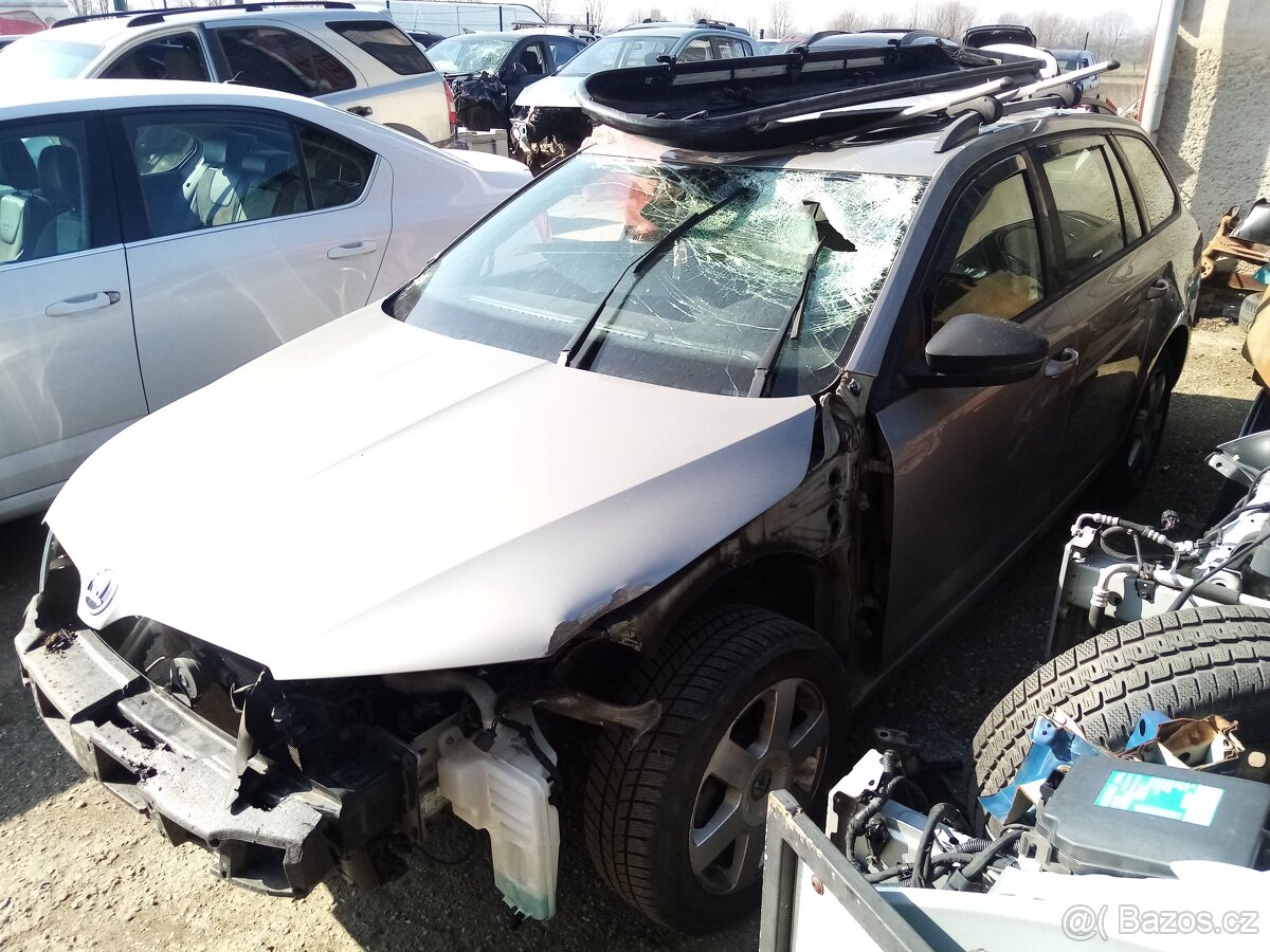 Škoda Octavia III, 3 1.2 77kw CJZ ,r.v.2015 - 3