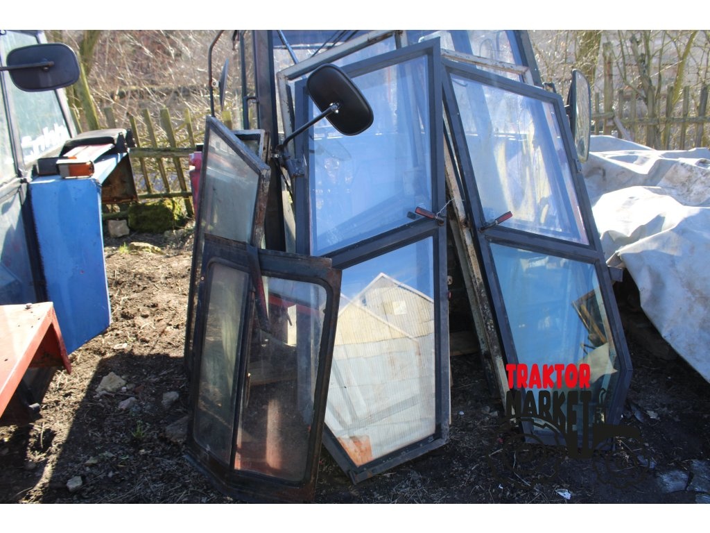 Zetor 8111-16145 kabina rám, dveře, střecha, panel - 3