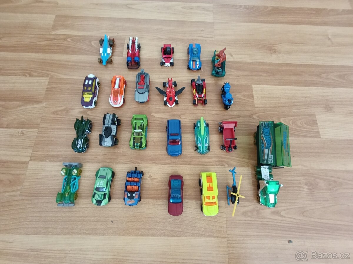 Hot Wheels autíčka - 3