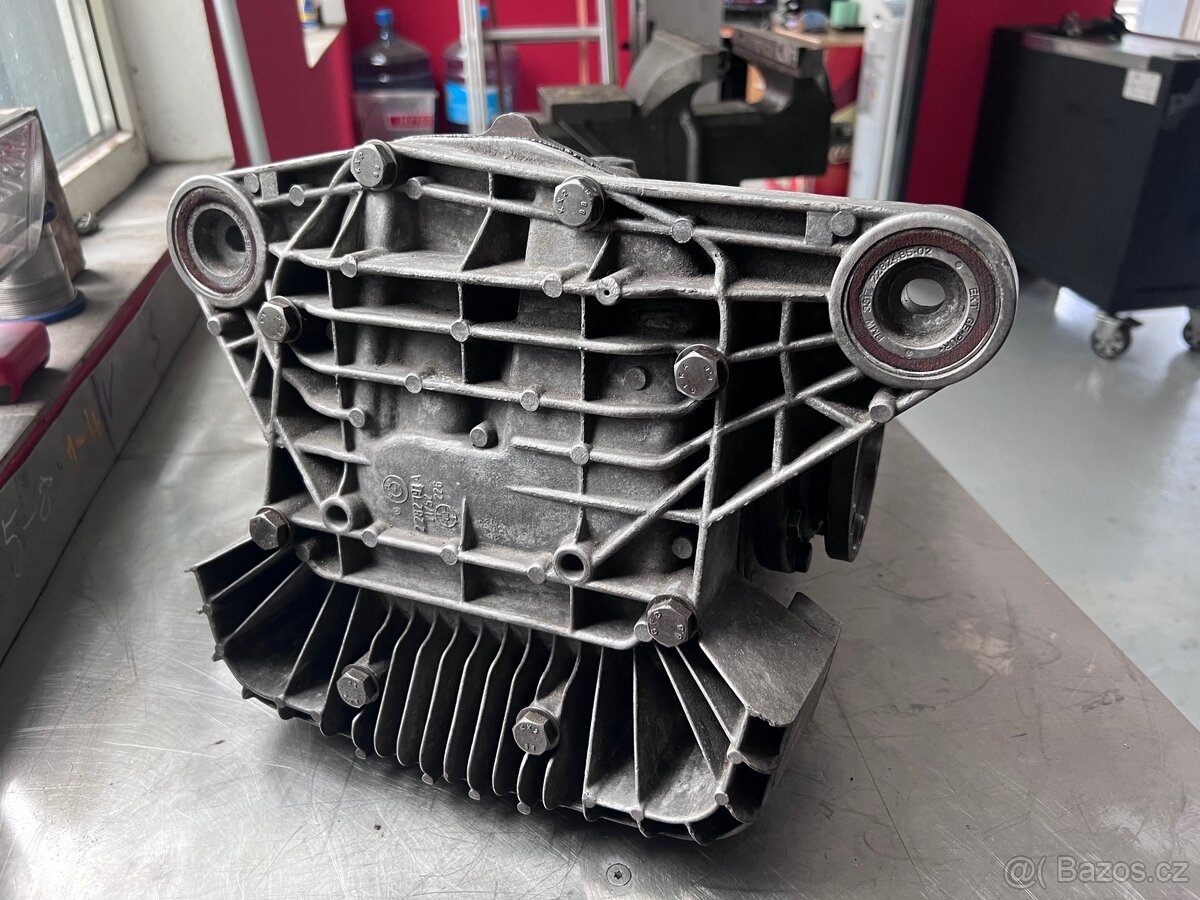 Samosvorný diferenciál BMW E46 M3 - 3