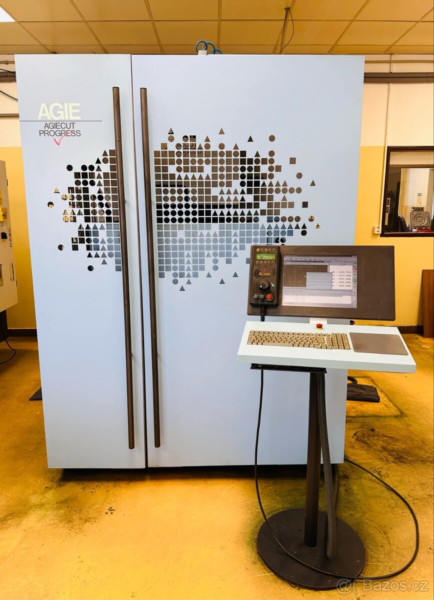 Drátová řezačka AGIE AGIECUT PROGRESS V2 + příslušenství - 3