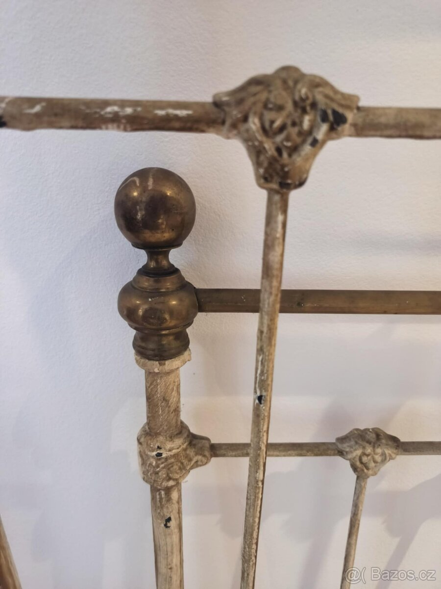 Stará postel - 3