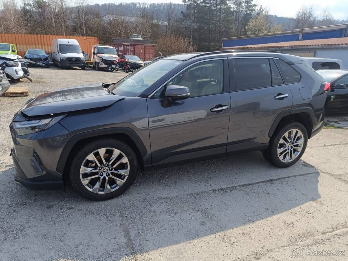 Toyota RAV 4 Hybrid - 3