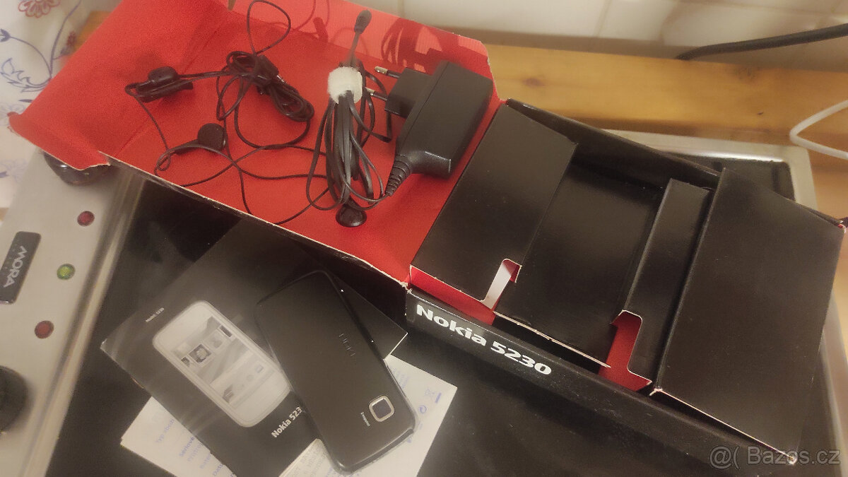 Nokia 5230 - 3