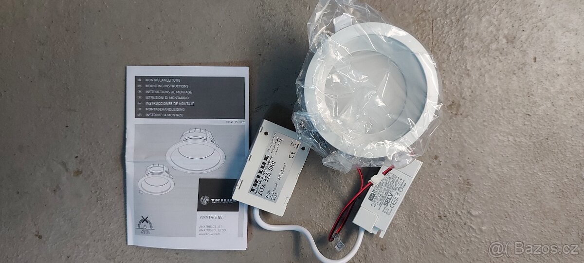 Stropní designové LED svítidlo Trilux Amatris G3 NOVÉ - 3