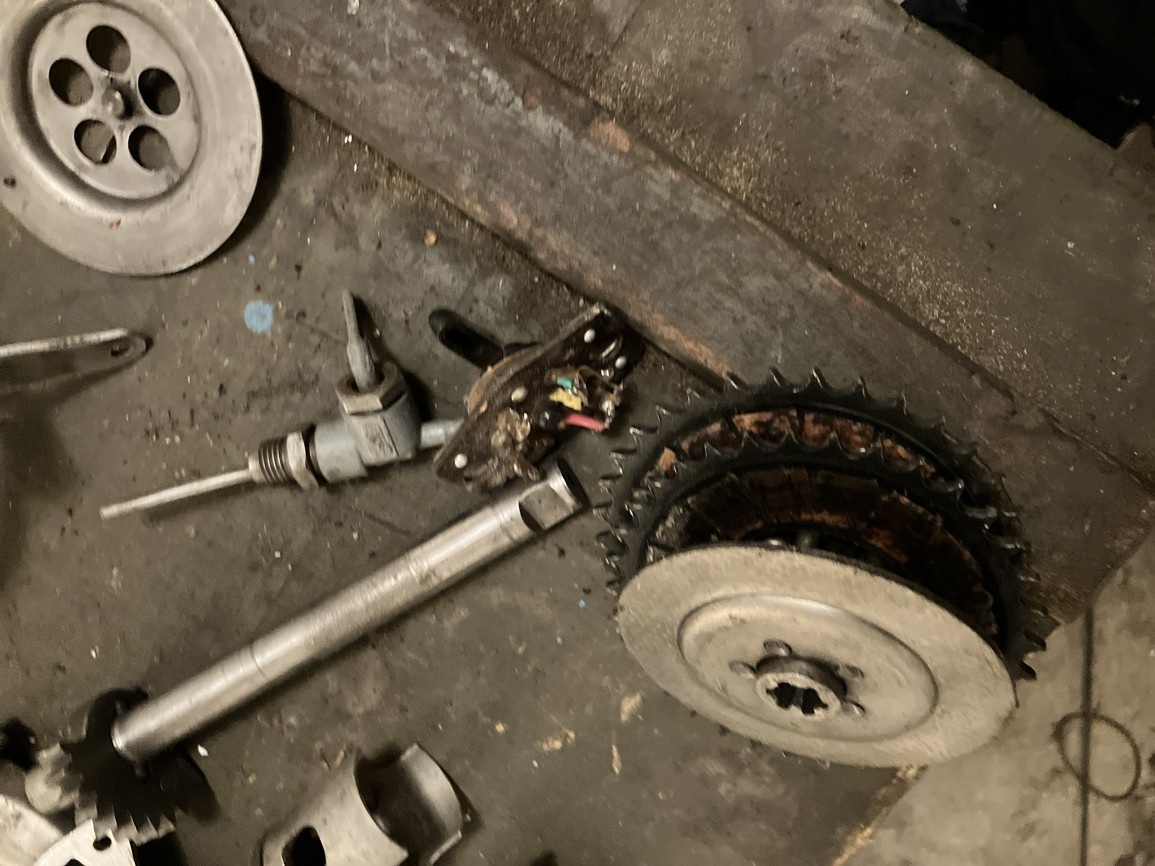 jawa pionýr přebytky - 3