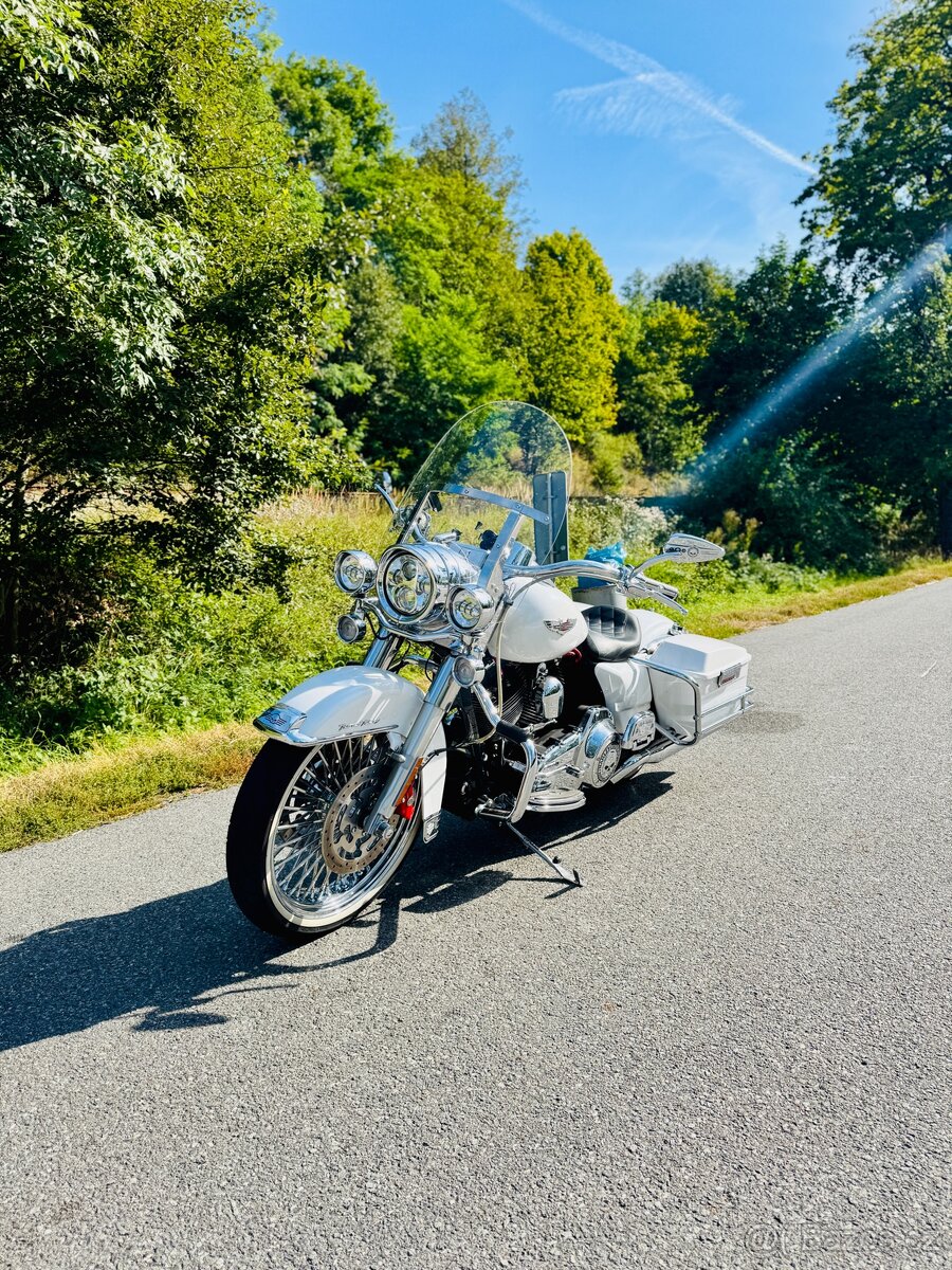 Harley-Davidson Road King 120R - 3