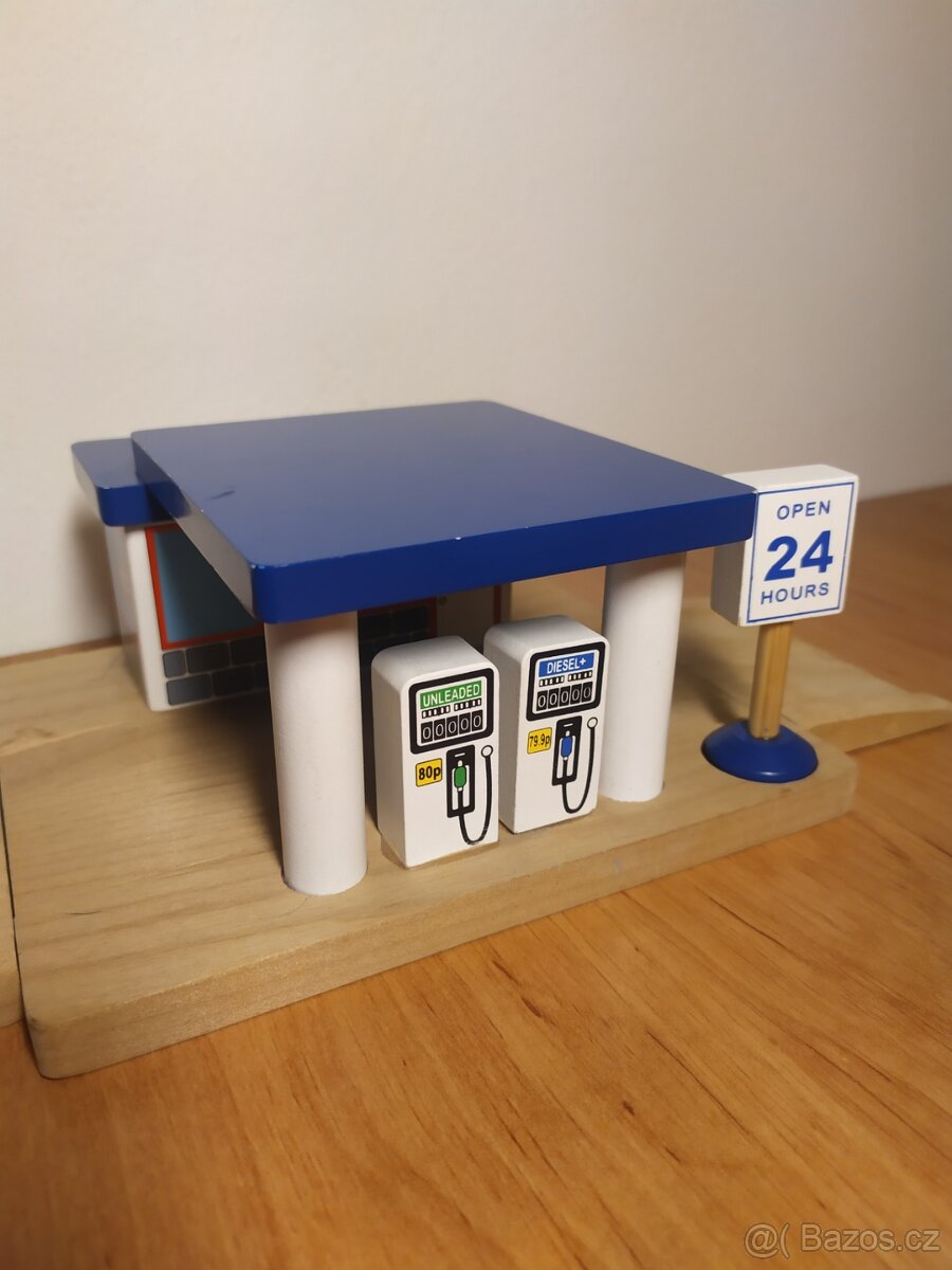 Čerpací stanice k dřevěným vláčkům - 3