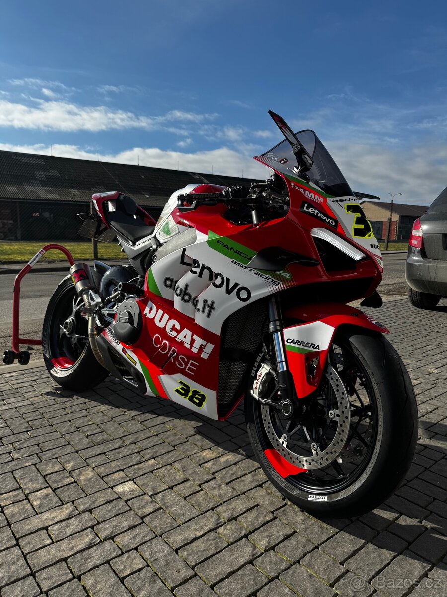 Ducati Panigale V4 - 3