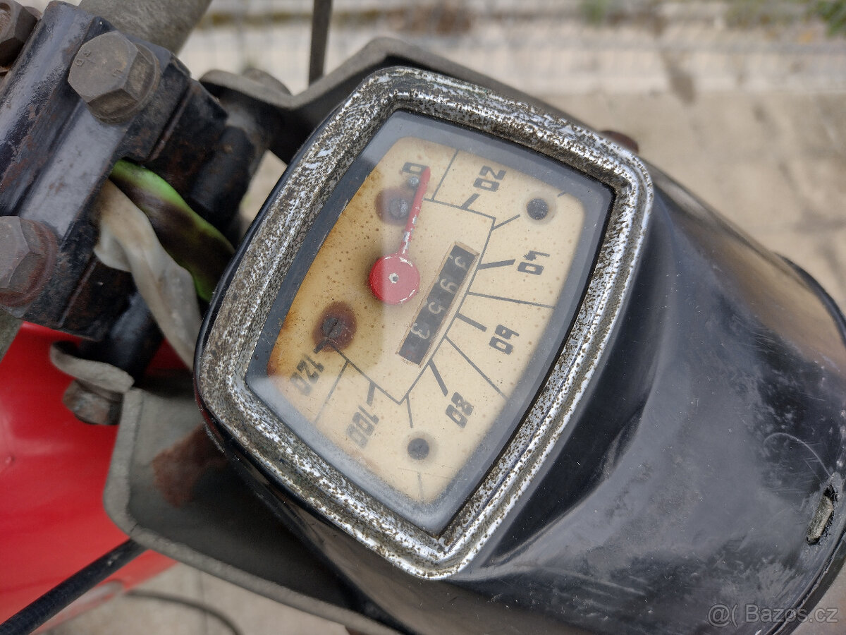 Jawa 90 Roadster - 3