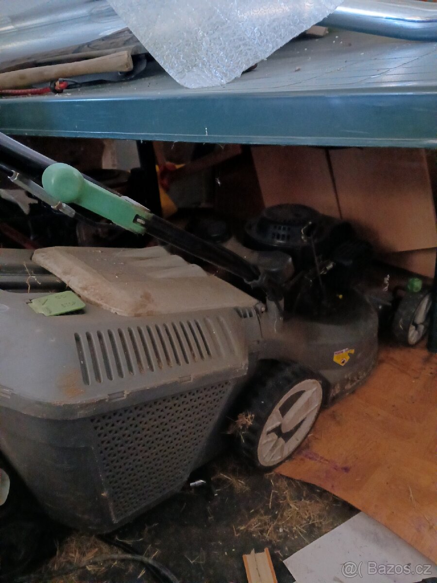 Sekačka benzínová - 3