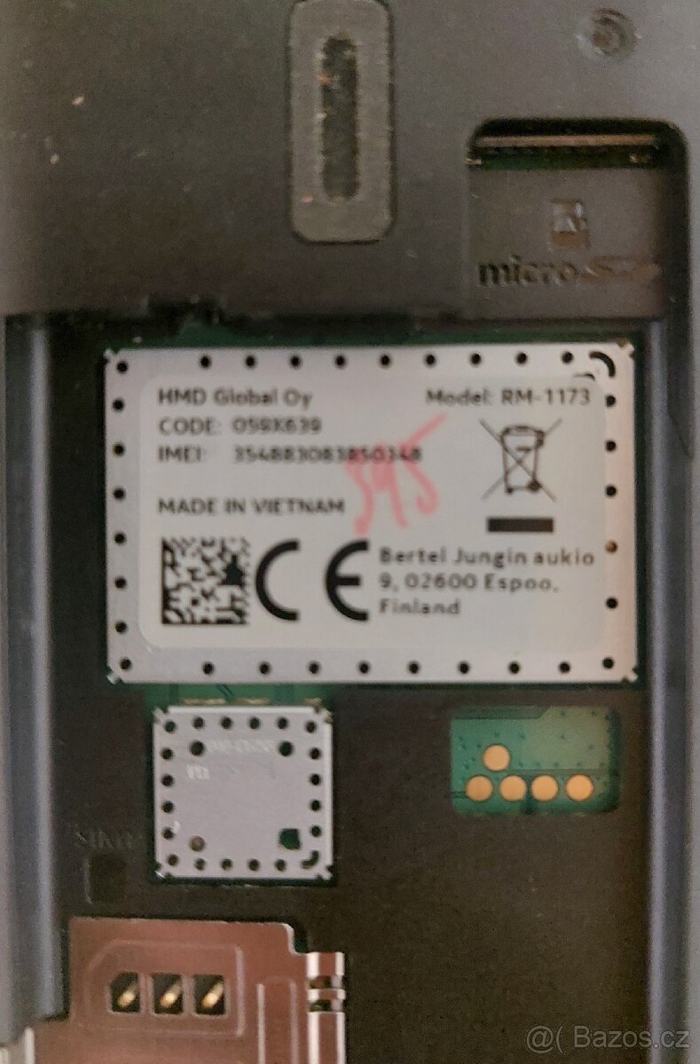 2x Nokia (1011 a RM 1173) - 3