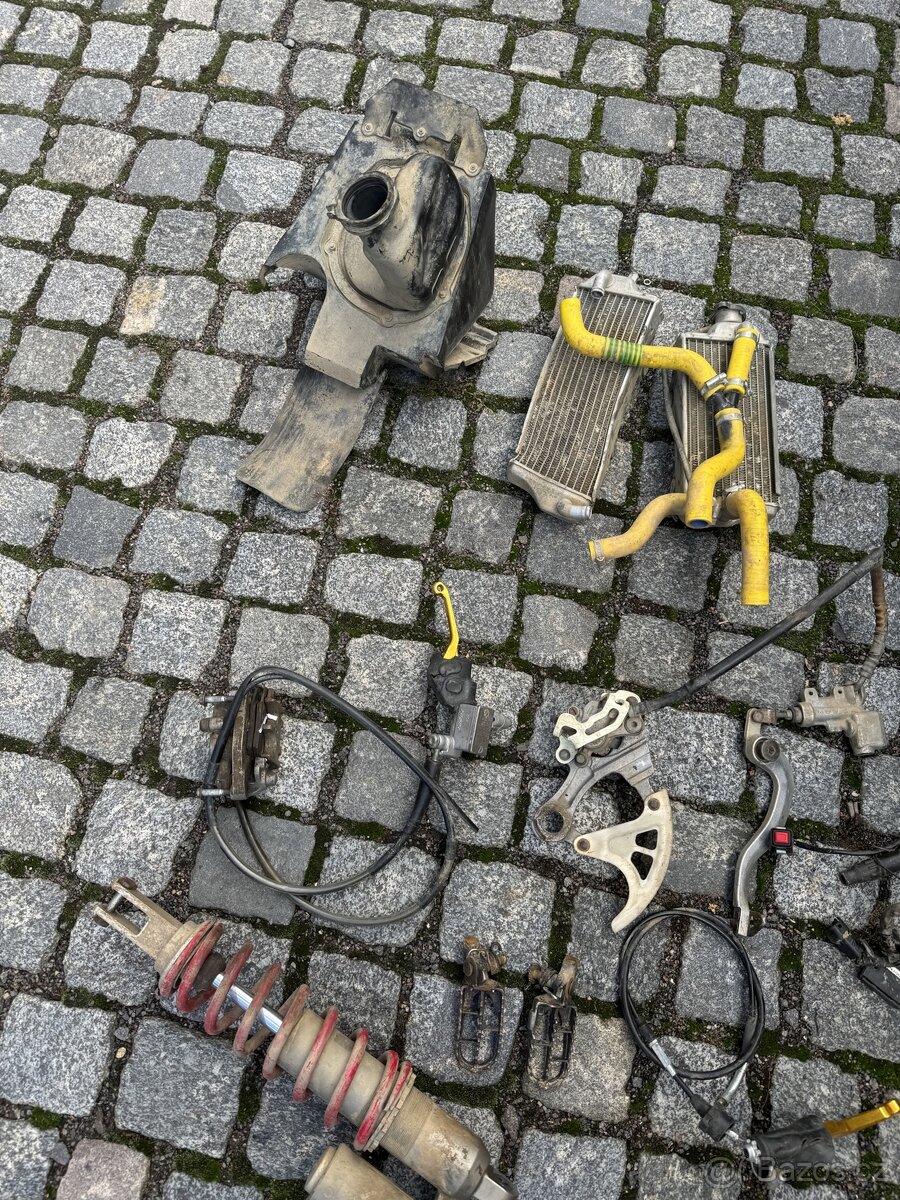 Suzuki RMZ 250 díly - 3