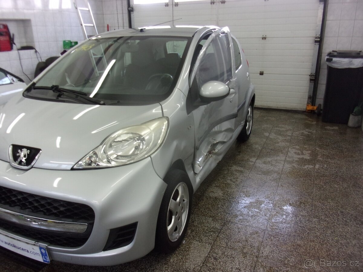Peugeot 107 1,0 A/C - 3