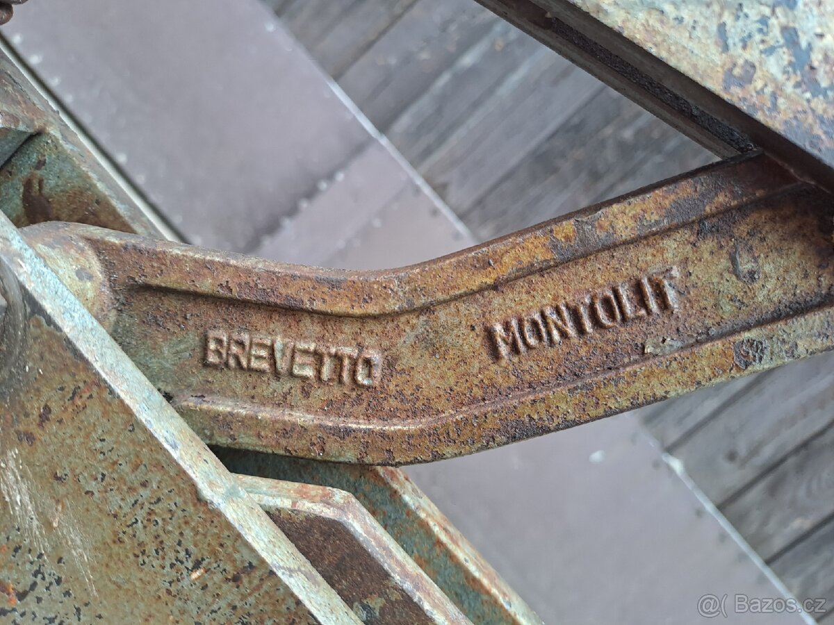 Lamačka na zámkovou dlažbu - 3