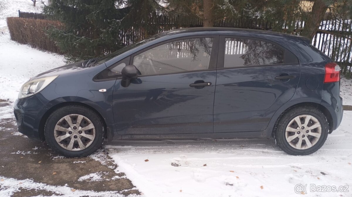 Kia Rio.r.2012 - 3
