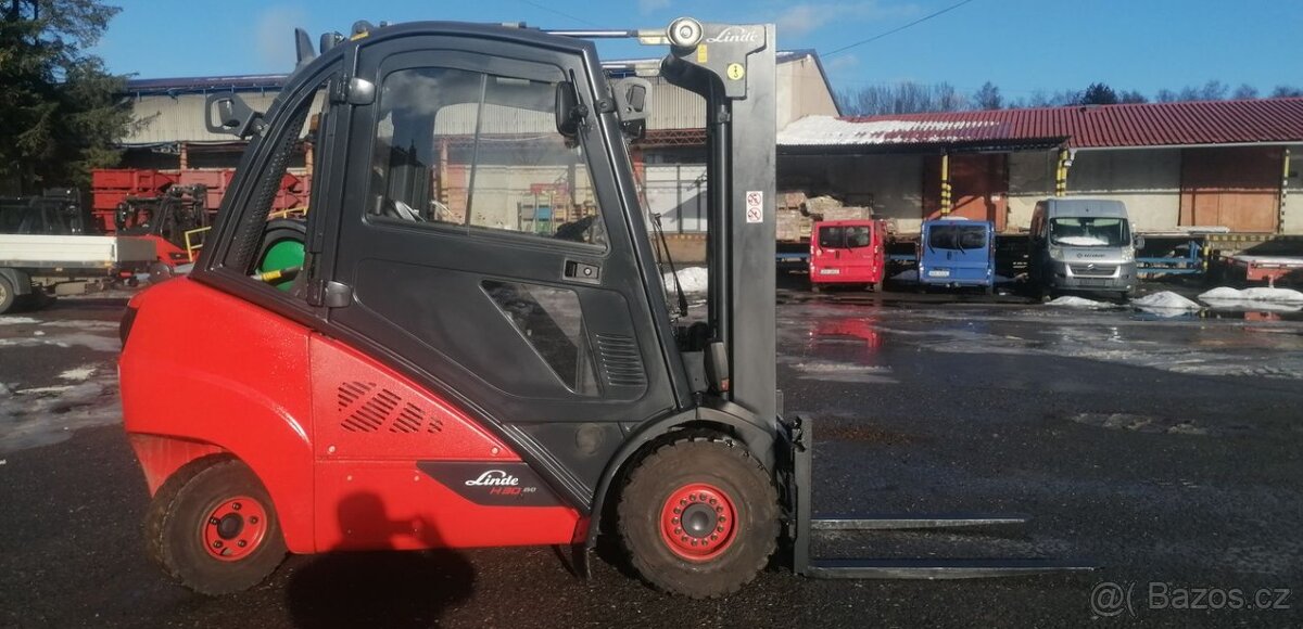 LINDE H30T-02 SLEVA triplex, boční posuv,volný zdvih - 3