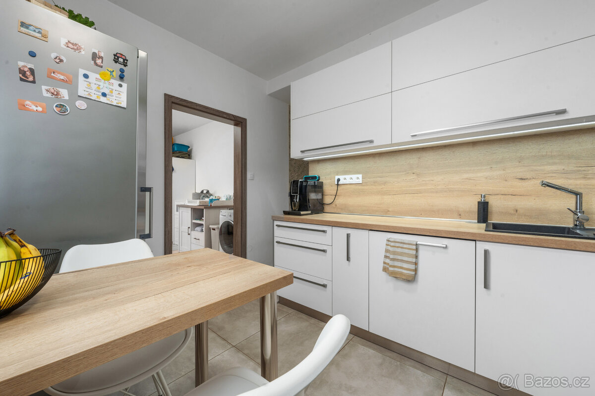 Prodej družstevního bytu 3+1 po kompletní rekonstrukci v Čes - 3