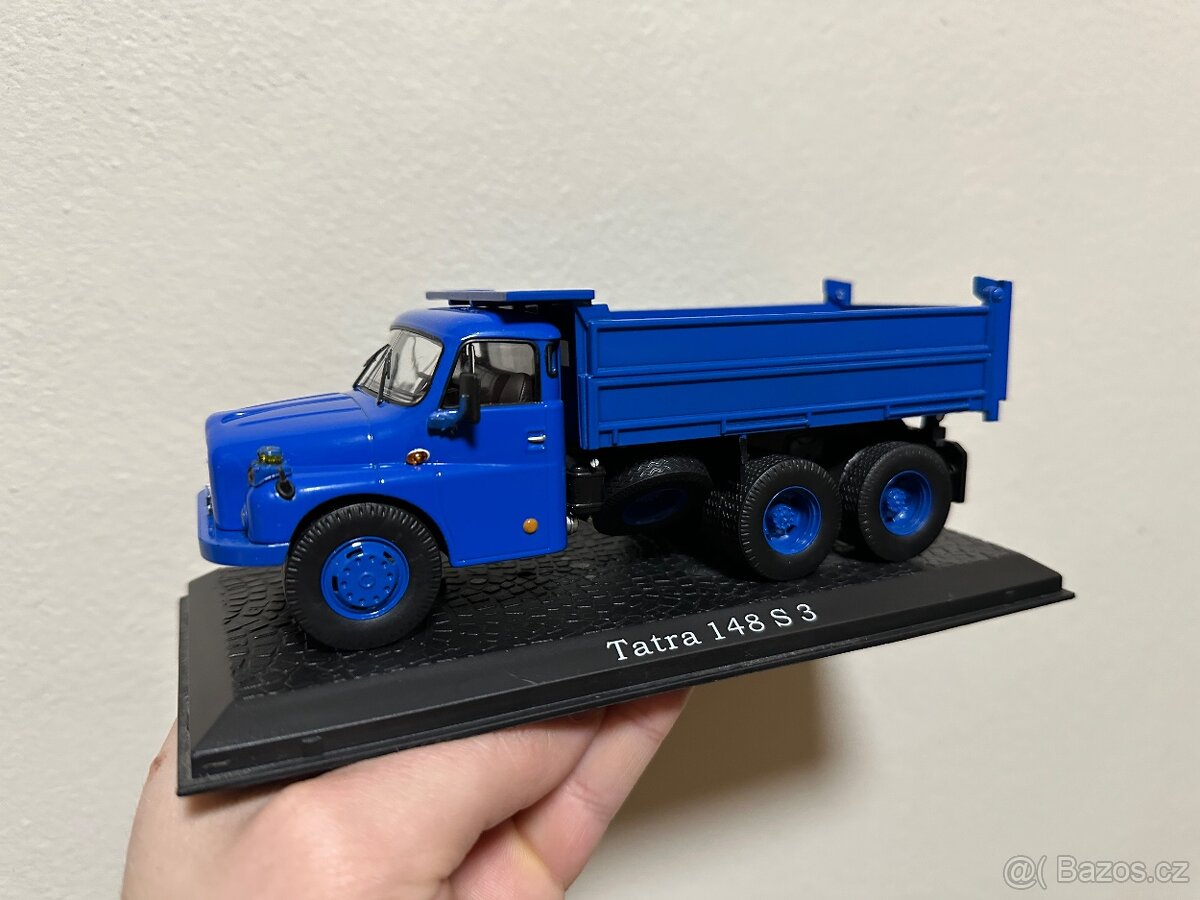 Model Tatra 148 S3 - 3