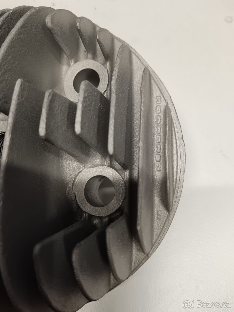 Jawa 250 pérák - 3