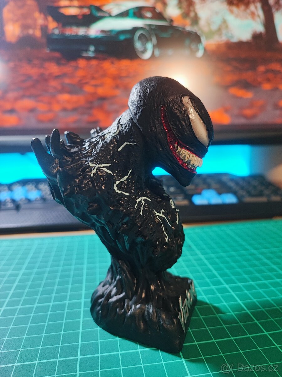 Figurka / Soška Marvel Venom - 3
