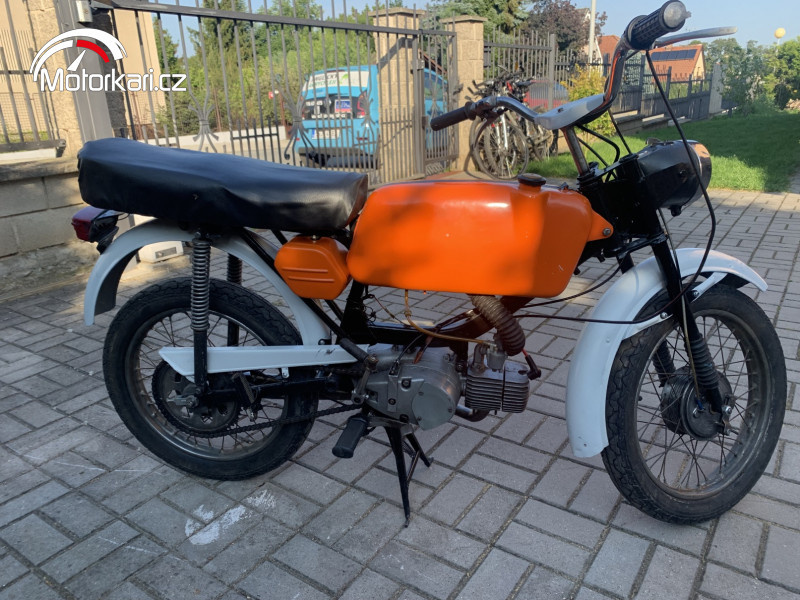 JAWA 50 23 Mustang - 3