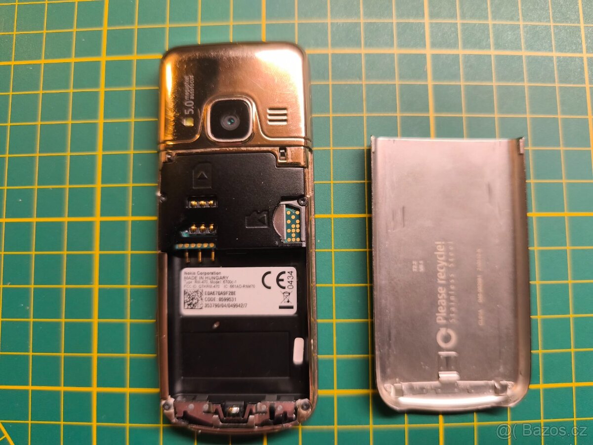 Nokia 6700 classic Gold - 3