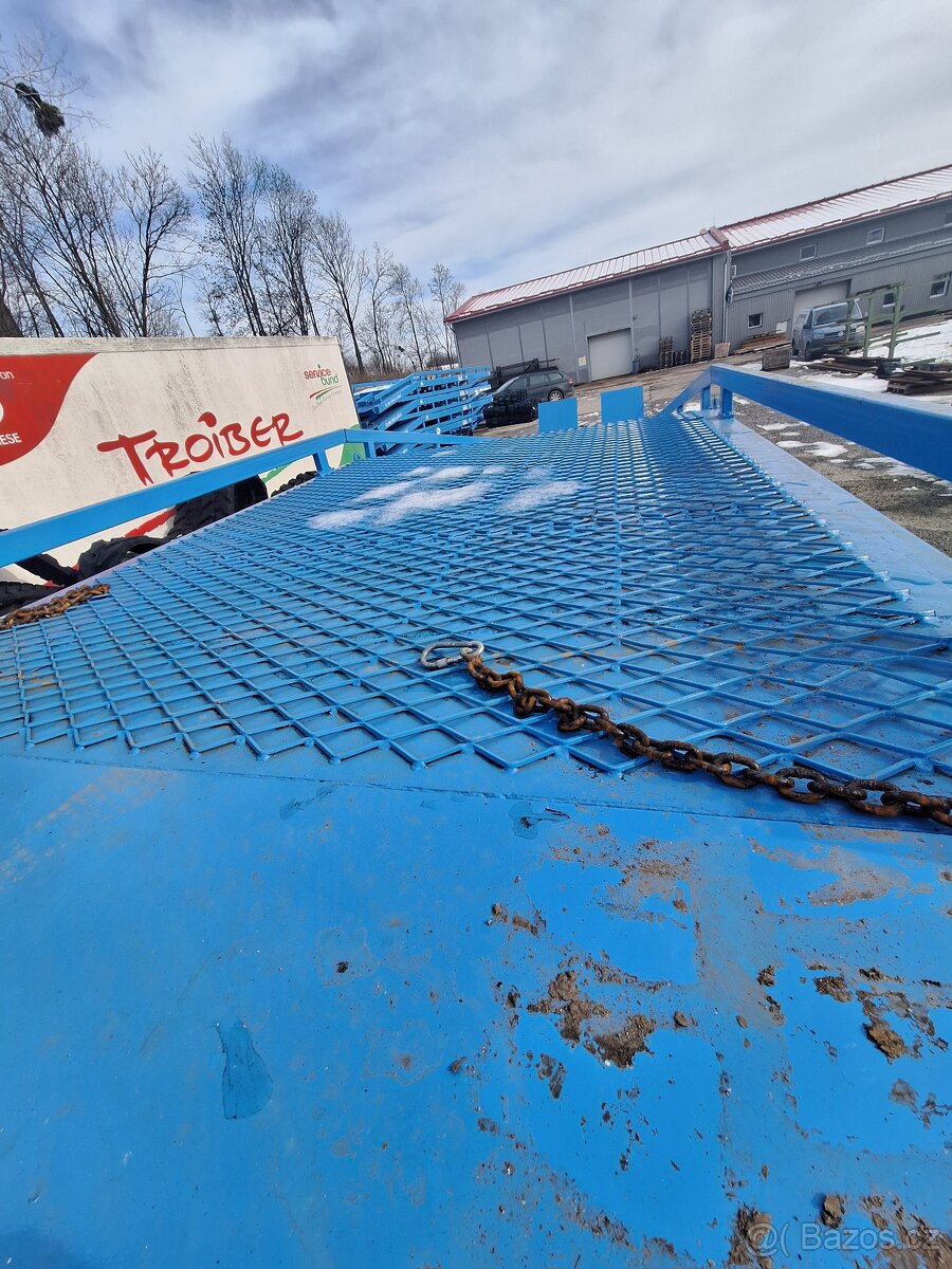 Naklapěcí rampa - 3