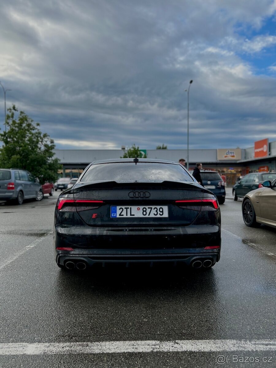 Audi S5 B9 - 3