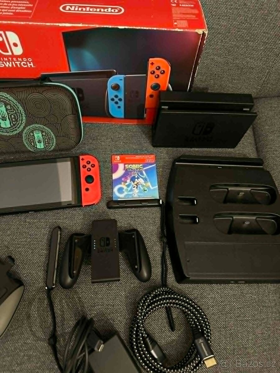 Nintendo switch V2 - velká sestava - 3